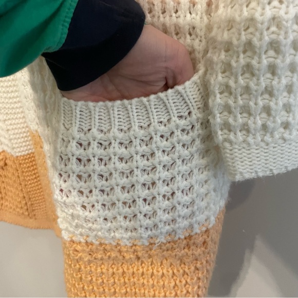 Handmade Cottagecore Knitted Colorblock Long Cardigan - Size L/XL - Picture 5 of 11